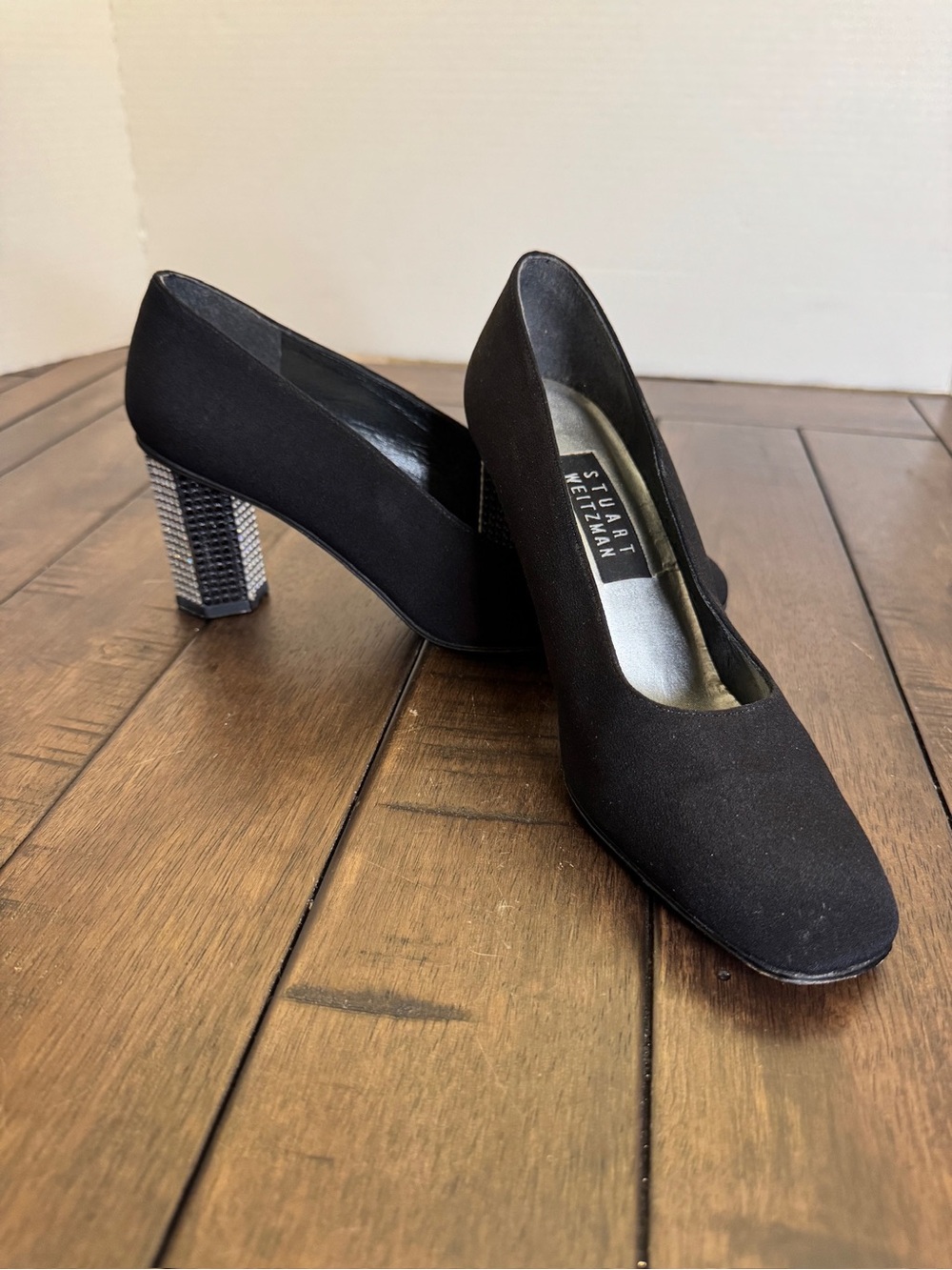 Stuart Weitzman Black Fabric Rhinestone Heel Pumps Sz 6 – Glam Retro Party Heels